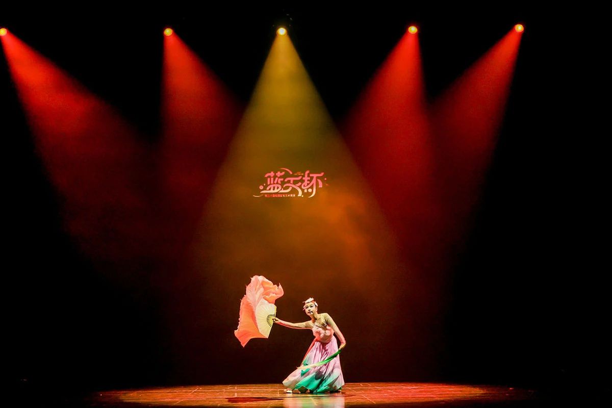 第二十届“蓝天杯”校园文化艺术展演上海专场